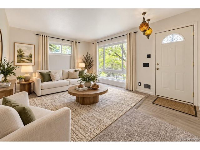 10670 Rosalie Dr, Northglenn, CO 80233