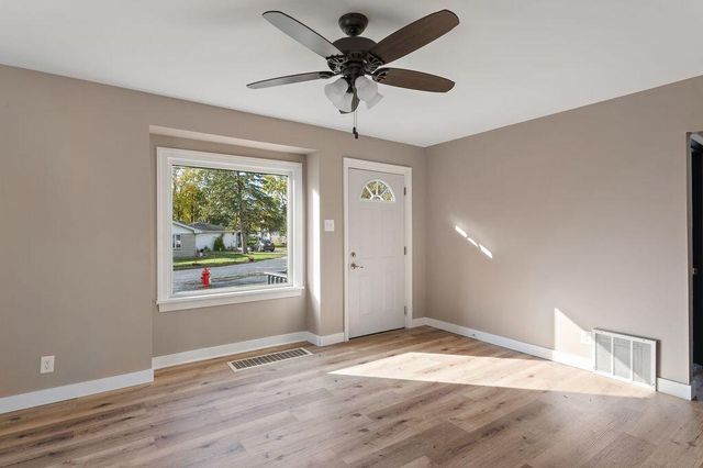 301 W Bates Street, Hebron, IN 46341