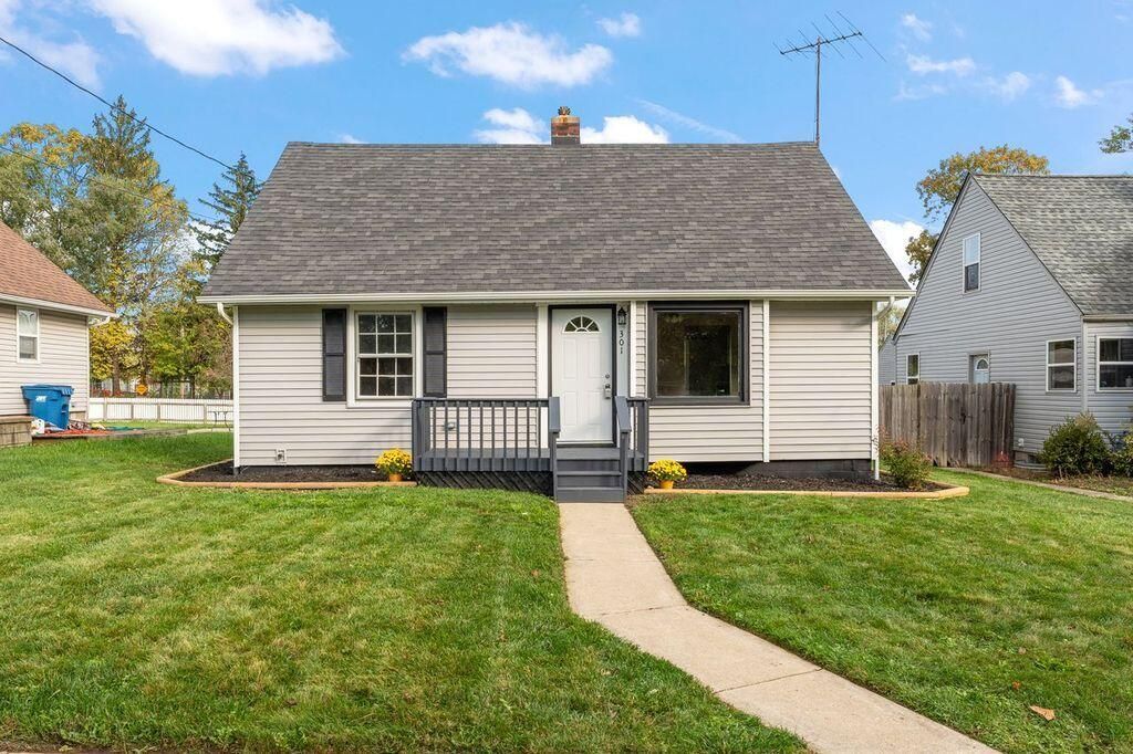 301 W Bates Street, Hebron, IN 46341
