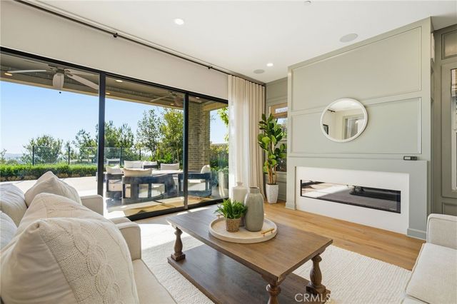 17 Ponte, Lake Forest, CA 92630