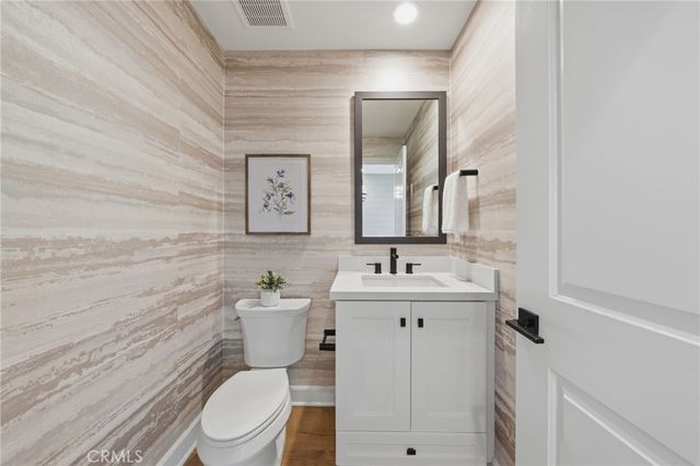 17 Ponte, Lake Forest, CA 92630
