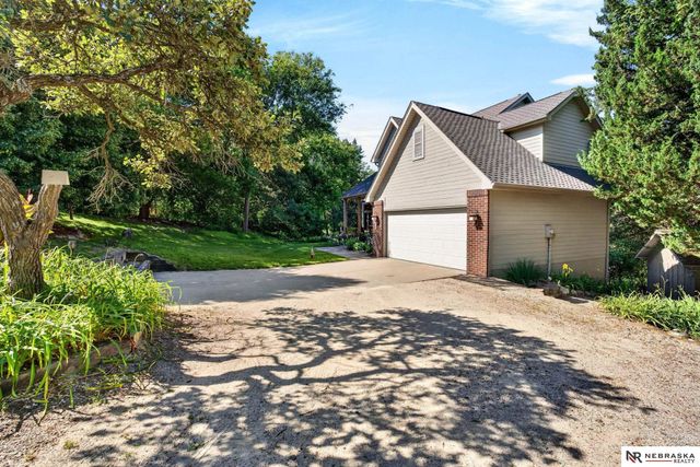1520 Schropp Circle, Ashland, NE 68003