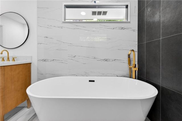 2595 Landeau Circle, Tucker, GA 30084