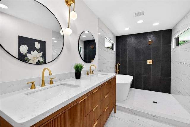 2595 Landeau Circle, Tucker, GA 30084