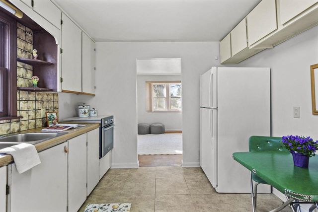 3914 Dennett Drive, Madison, WI 53714