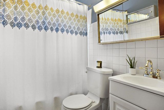 3914 Dennett Drive, Madison, WI 53714