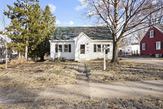 3914 Dennett Drive, Madison, WI 53714