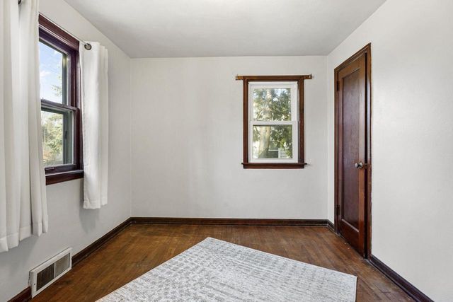 3914 Dennett Drive, Madison, WI 53714