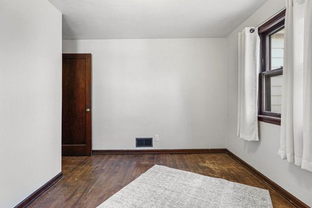 3914 Dennett Drive, Madison, WI 53714