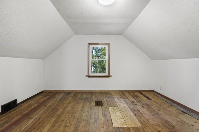 3914 Dennett Drive, Madison, WI 53714