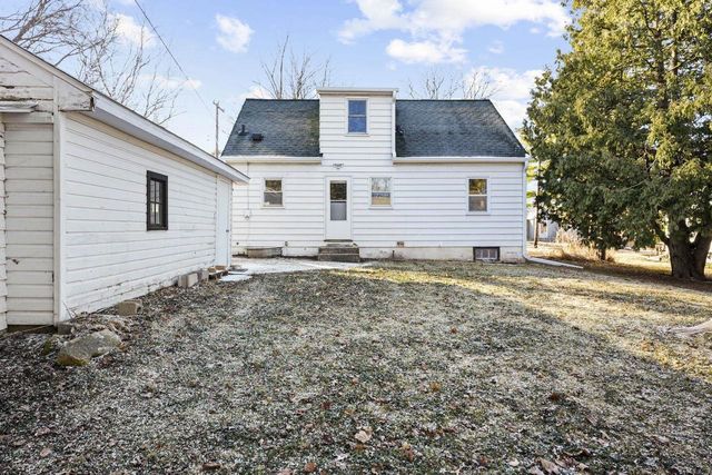 3914 Dennett Drive, Madison, WI 53714