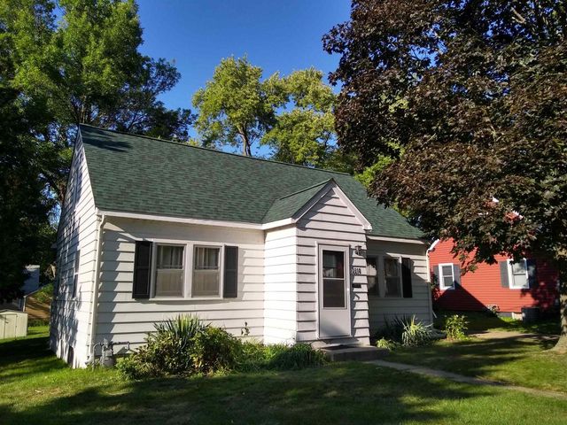 3914 Dennett Drive, Madison, WI 53714