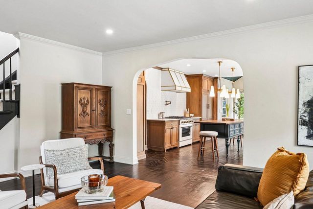 N48W16262 Lisbon ROAD, Menomonee Falls, WI 53051