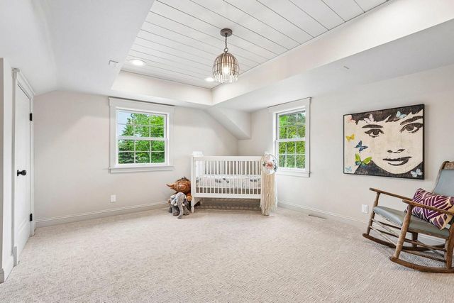 N48W16262 Lisbon ROAD, Menomonee Falls, WI 53051