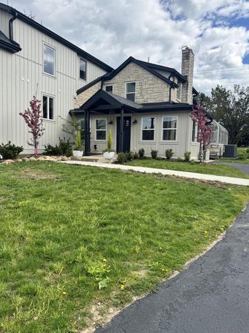 N48W16262 Lisbon ROAD, Menomonee Falls, WI 53051