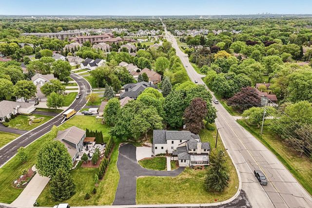 N48W16262 Lisbon ROAD, Menomonee Falls, WI 53051