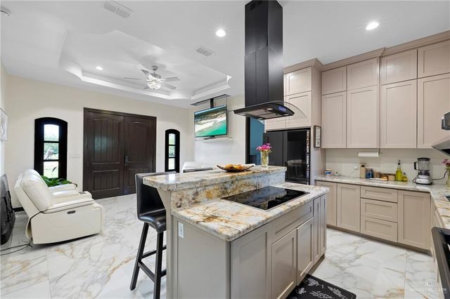 117 Park E Lane, Harlingen, TX 78552