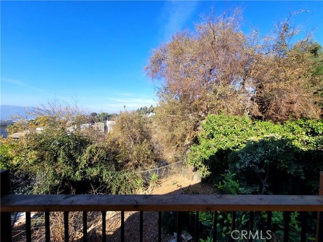 3649 cazador, Los Angeles, CA 90065