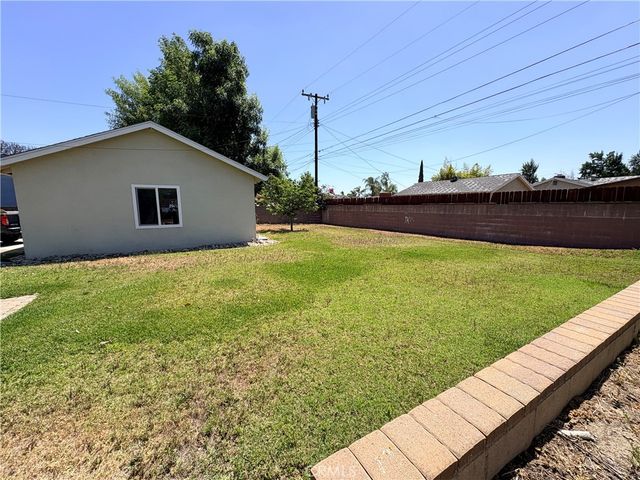 637 Geneva Avenue, Claremont, CA 91711