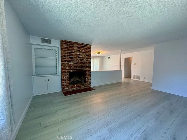 637 Geneva Avenue, Claremont, CA 91711
