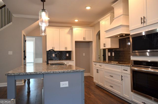517 Capers Lane, Lizella, GA 31052
