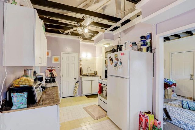 7106 W National AVENUE, West Allis, WI 53214