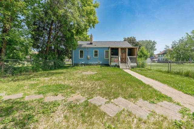 2725 Penn Avenue N, Minneapolis, MN 55411