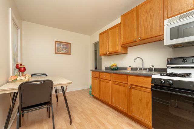 2725 Penn Avenue N, Minneapolis, MN 55411