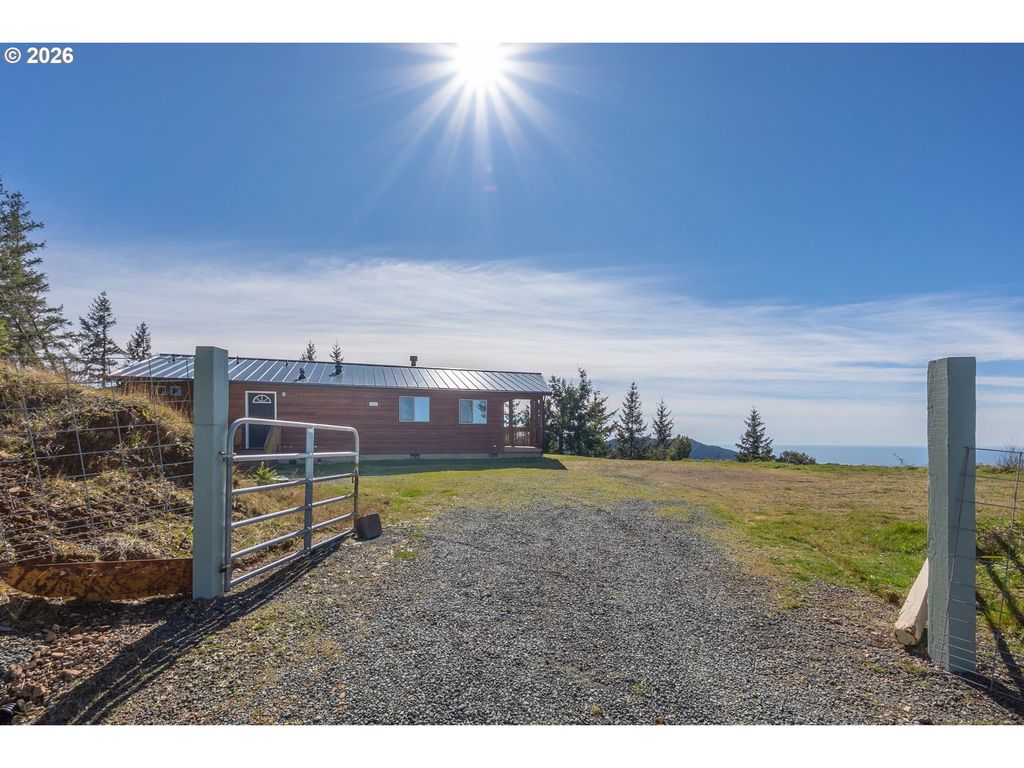 95300 GRASSY KNOB Rd, Sixes, OR 97476