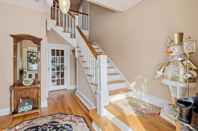 23 Pleasant Pl, Kearny Town, NJ 07032