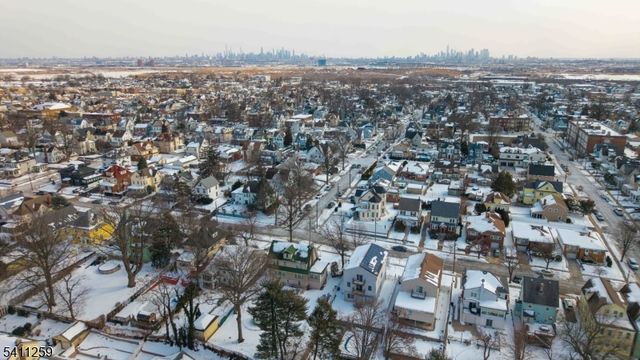 23 Pleasant Pl, Kearny Town, NJ 07032