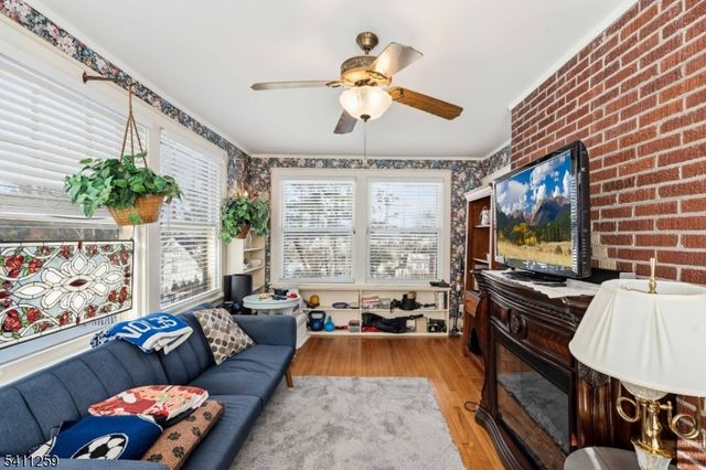 23 Pleasant Pl, Kearny Town, NJ 07032