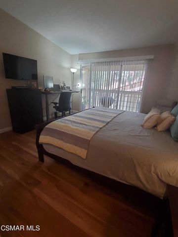 5780 Freebird Lane 106, Oak Park, CA 91377