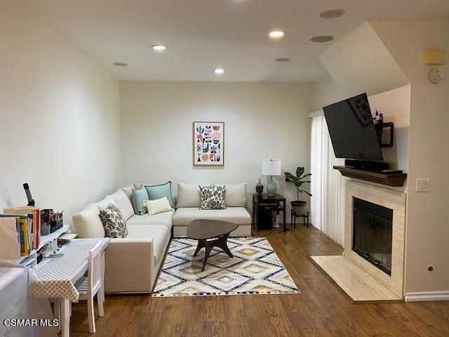 5780 Freebird Lane 106, Oak Park, CA 91377