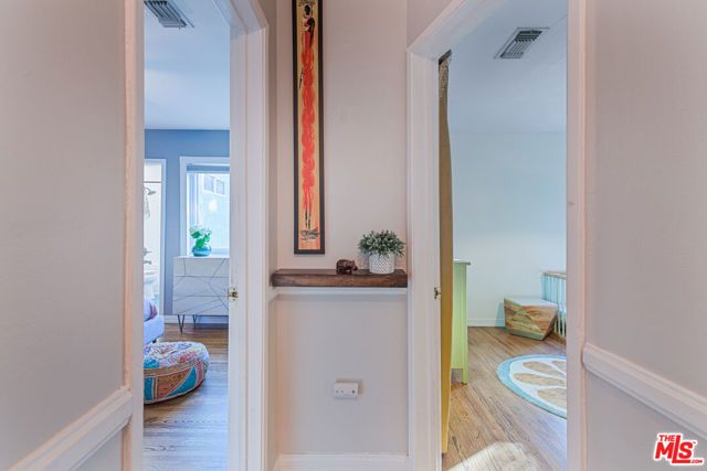 16604 Gilmore Street, Los Angeles, CA 91406