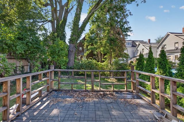 14 Flint Ave, Somerville, MA 02145
