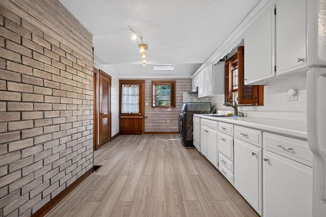 14 Flint Ave, Somerville, MA 02145