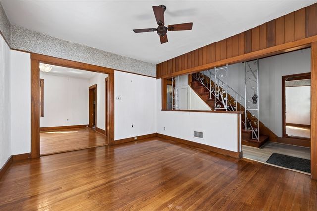 14 Flint Ave, Somerville, MA 02145