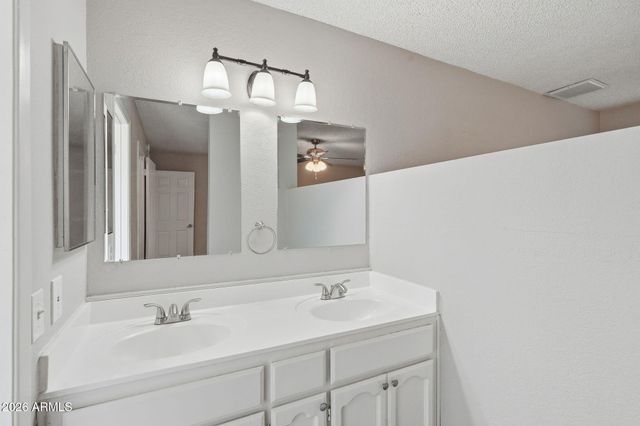 415 S SPUR Street, Mesa, AZ 85204