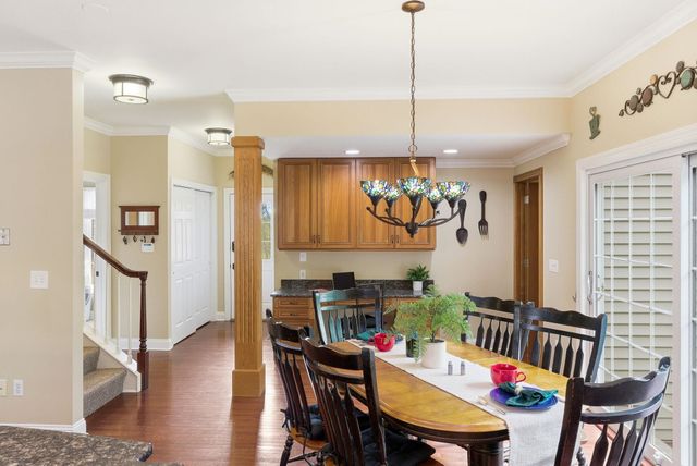 25 Ellison Drive, Bedford, NH 03110