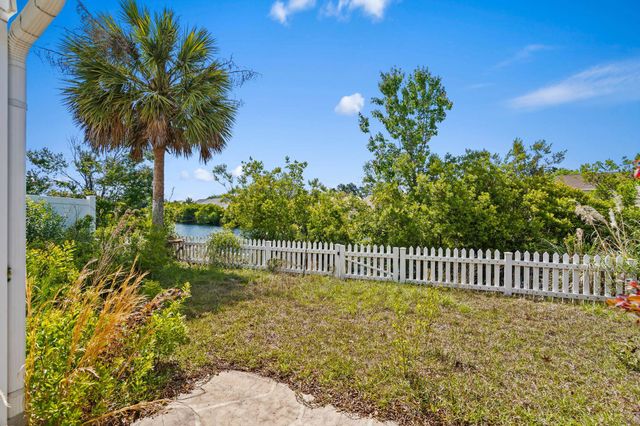 977 Silvercrest Dr., Myrtle Beach, SC 29579