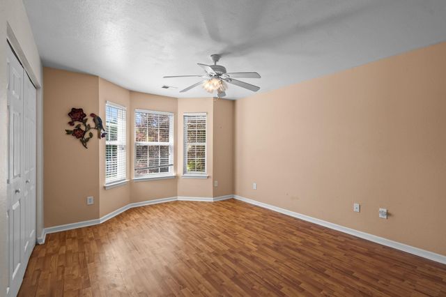 977 Silvercrest Dr., Myrtle Beach, SC 29579