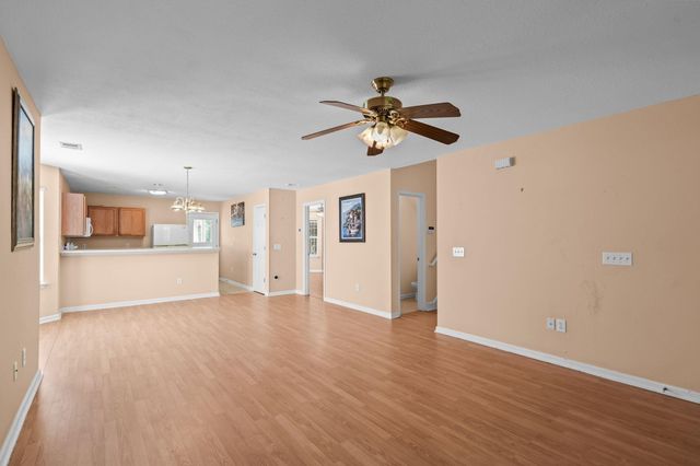 977 Silvercrest Dr., Myrtle Beach, SC 29579