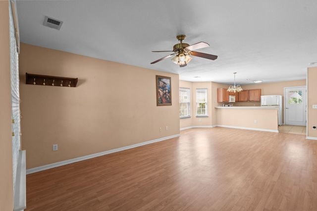 977 Silvercrest Dr., Myrtle Beach, SC 29579