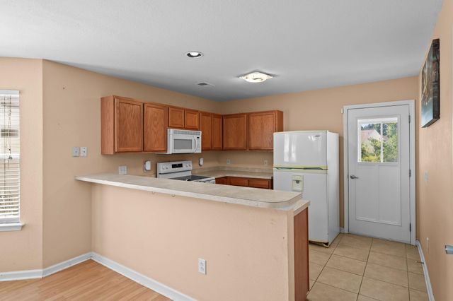 977 Silvercrest Dr., Myrtle Beach, SC 29579
