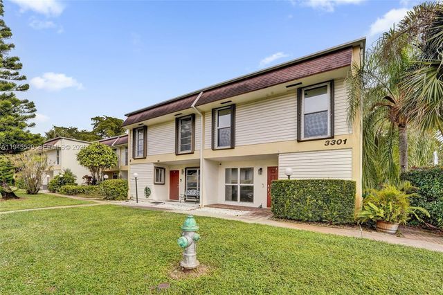 3301 Raleigh Street 4E, Hollywood, FL 33021