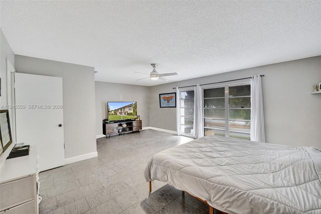 3301 Raleigh Street 4E, Hollywood, FL 33021
