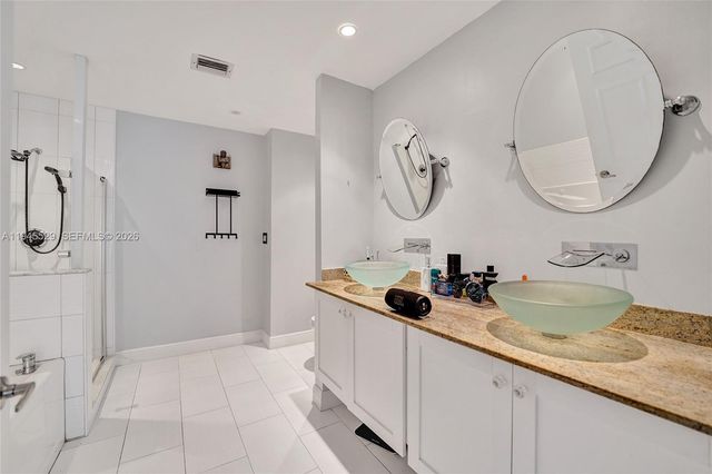 3301 Raleigh Street 4E, Hollywood, FL 33021