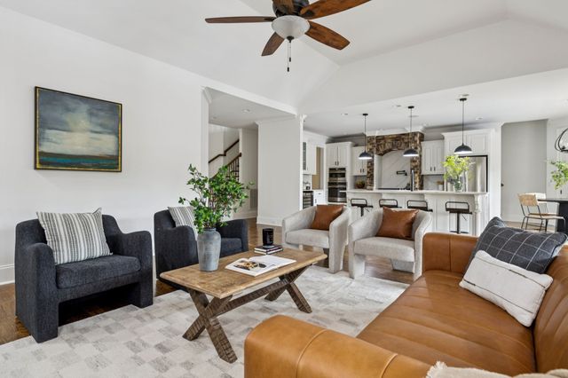 1118 Garrett Way, Mount Juliet, TN 37122