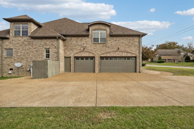 1118 Garrett Way, Mount Juliet, TN 37122